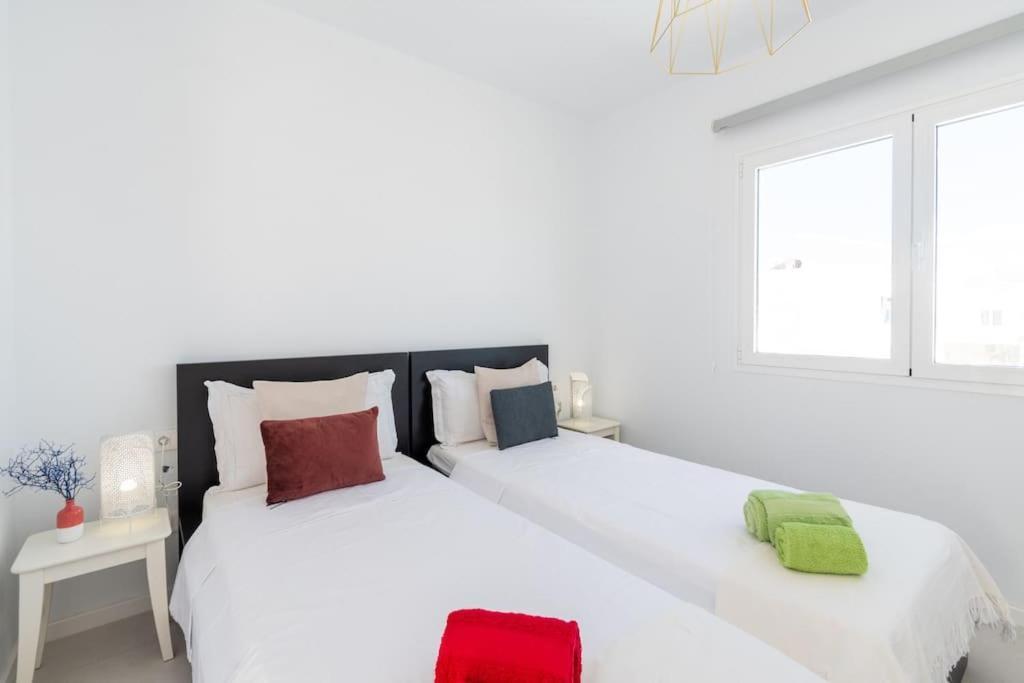 Casa Lolalo - Modern Villa With Pool, 15Min Walk To Marina Rubicon Playa Blanca (Lanzarote) Exterior foto