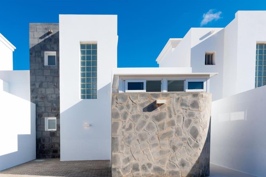 Casa Lolalo - Modern Villa With Pool, 15Min Walk To Marina Rubicon Playa Blanca (Lanzarote) Exterior foto